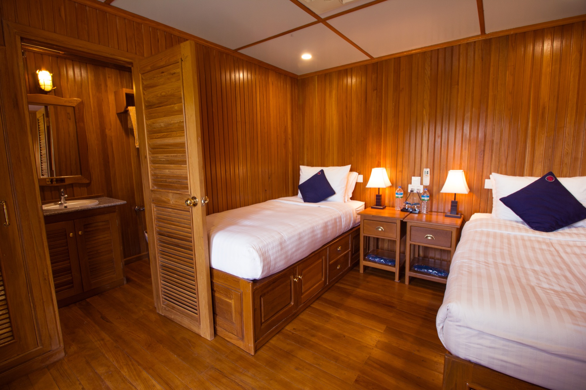 Pandaw RV Kalaw Pandaw Cabin 4.jpg